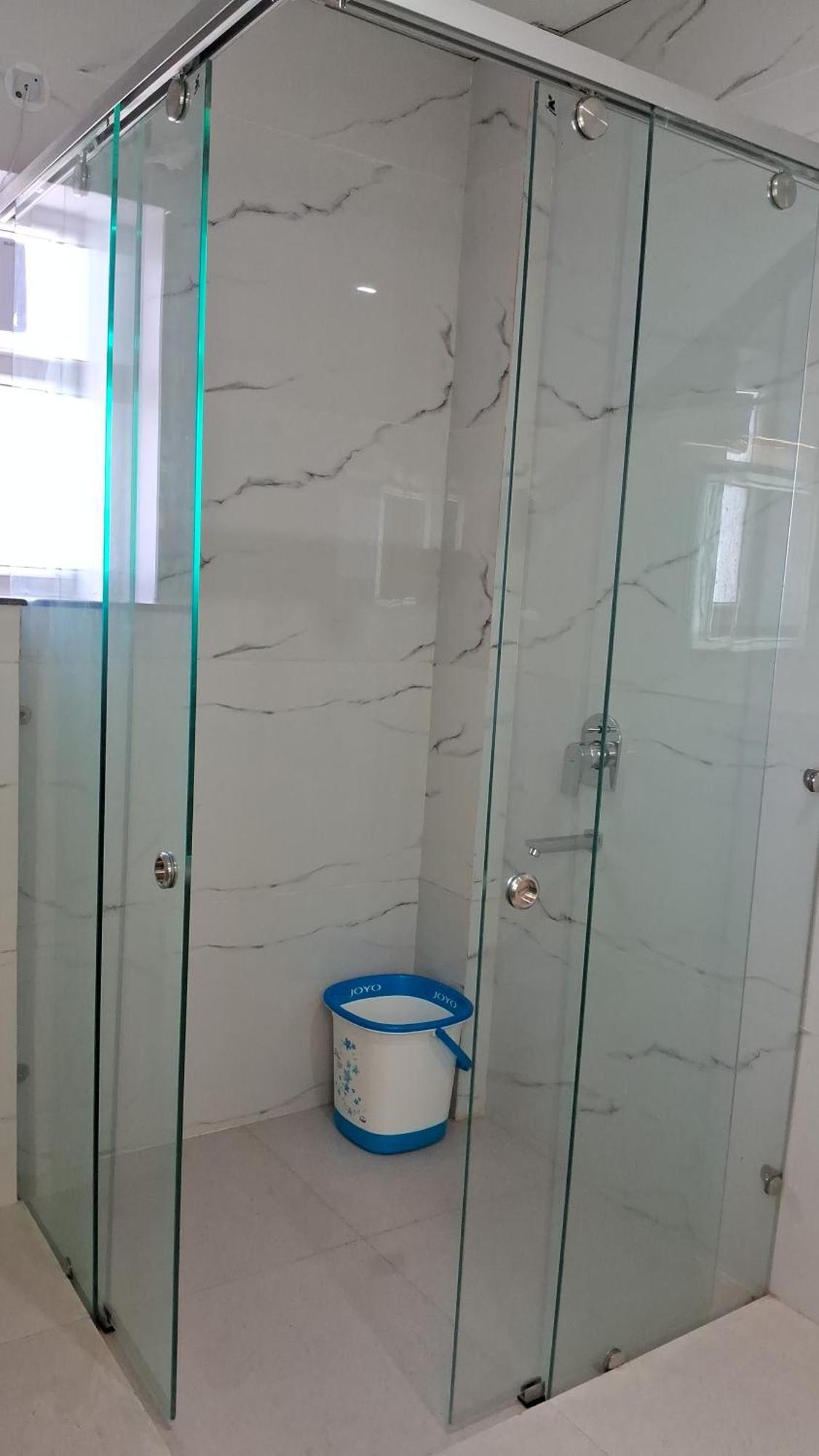 Emerald Suites Greater Noida Room photo